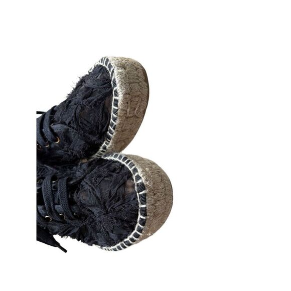 Sundance Lace Petals Sneaker Black Chunky size EU 40 US 9 - Picture 11 of 11